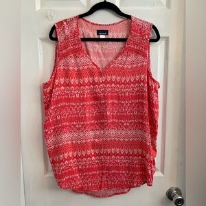 Basic Editions Women’s Red and White Geometric sleeveless Tank Top. Size XL $10